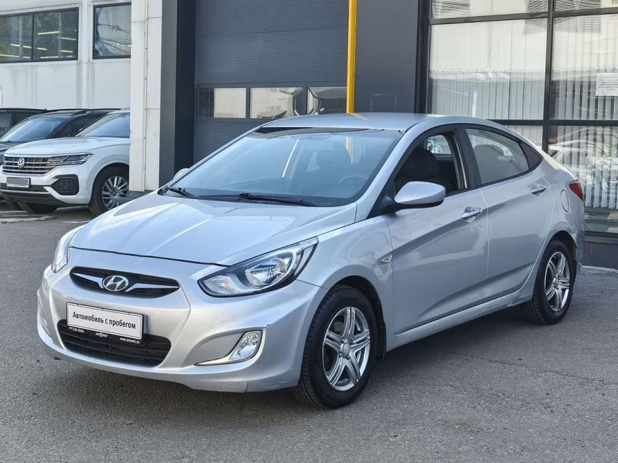 Hyundai Solaris I Москва  - изображение 1