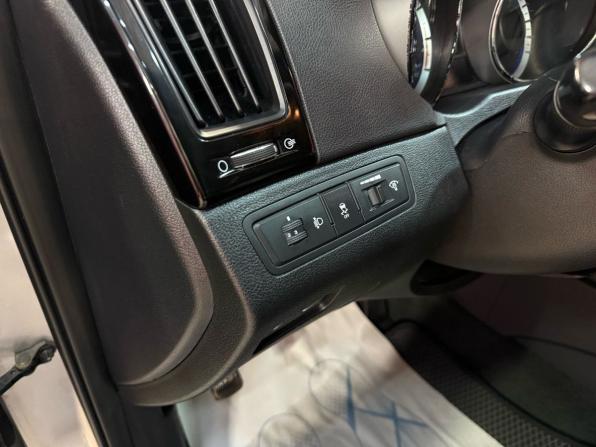 Hyundai Sonata VI (YF) с пробегом 2011 года, цена 1 149 000 рублей, 179518 км, седан, Автокод Объявления