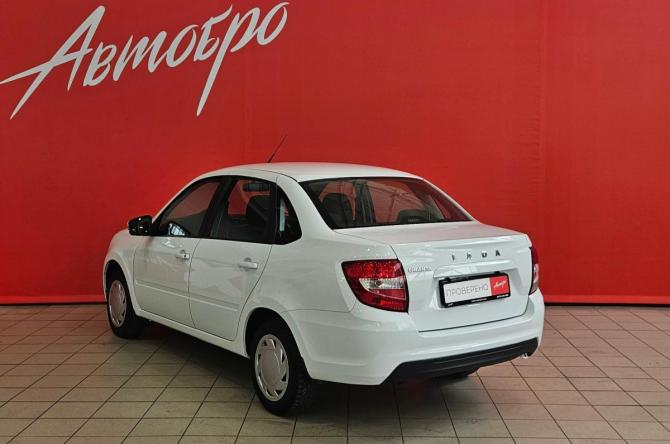 Lada (ВАЗ) Granta I Рестайлинг с пробегом 2022 года, цена 770 000 рублей, 113093 км, седан, Автокод Объявления