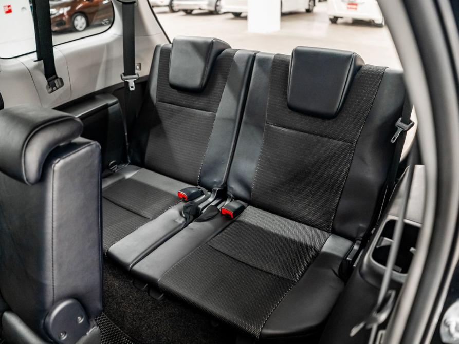 Toyota Wish II Рестайлинг Красноярск  - изображение 9
