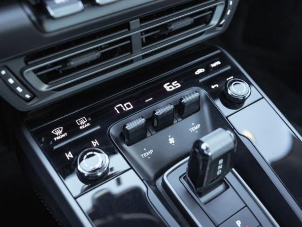 Porsche 911 VIII (992) с пробегом 2021 года, цена 12 999 900 рублей, 21601 км, купе, Автокод Объявления