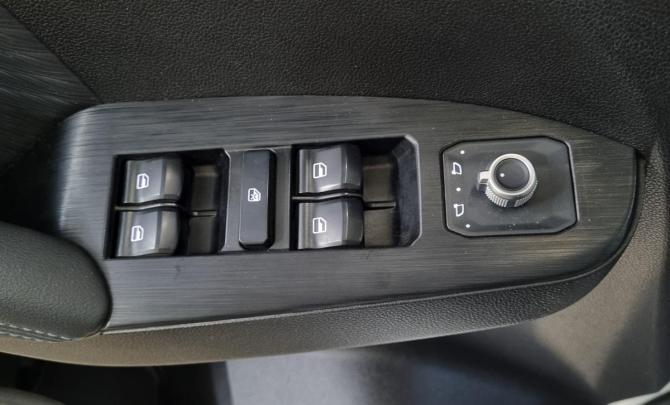 Haval Jolion I Рестайлинг с пробегом 2025 года, цена 2 110 000 рублей, 39943 км, внедорожник, Автокод Объявления