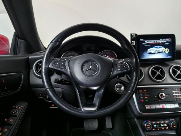 Mercedes-Benz CLA I (C117 X117) Рестайлинг с пробегом 2018 года, цена 2 444 000 рублей, 52976 км, седан, Автокод Объявления