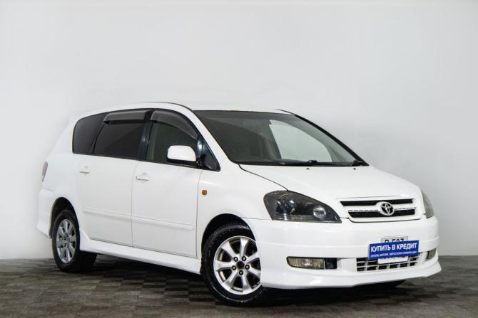 Toyota Ipsum II (M20) с пробегом 2002 года, цена 739 000 рублей, 350100 км, компактвэн, Автокод Объявления