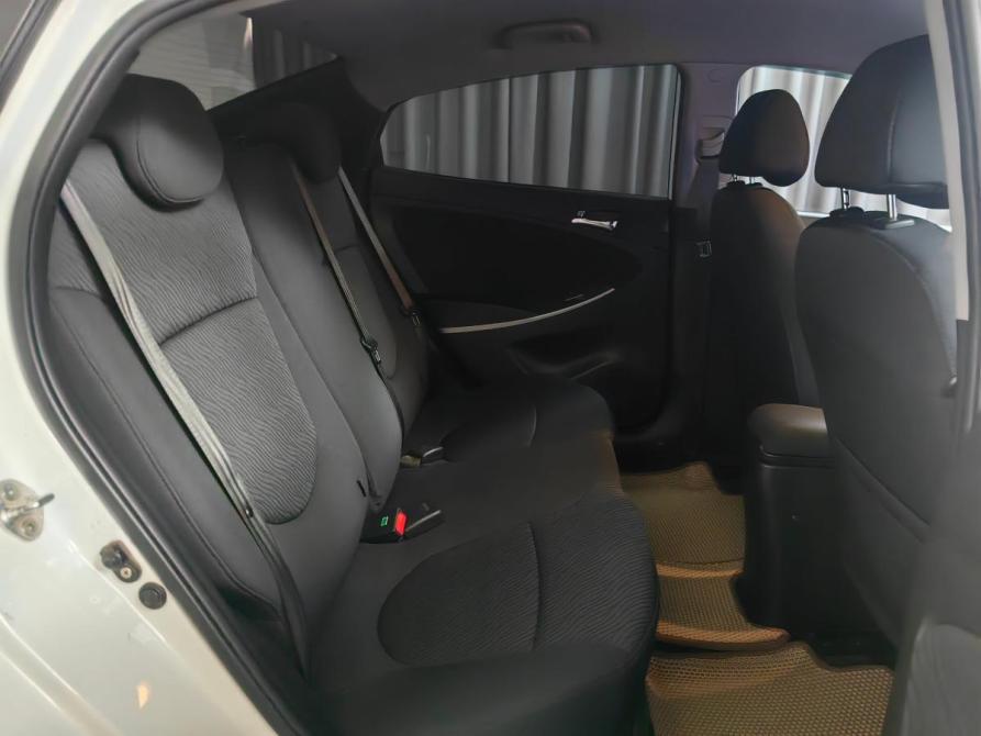 Hyundai Solaris I Москва  - изображение 10