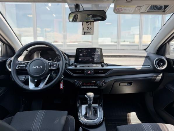 Kia Cerato IV Рестайлинг с пробегом 2022 года, цена 2 100 000 рублей, 127000 км, седан, Автокод Объявления
