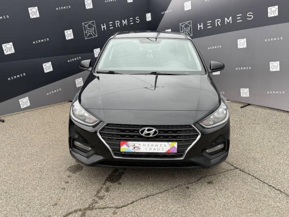Hyundai Solaris II с пробегом 2017 года, цена 950 000 рублей, 172617 км, седан, Автокод Объявления