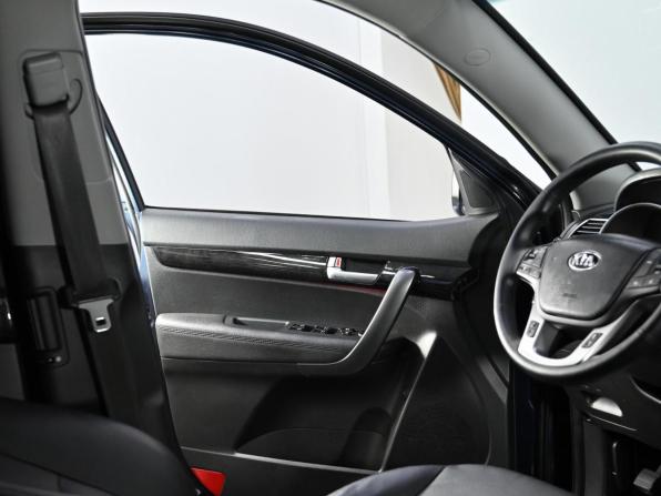 Kia Sorento II Рестайлинг с пробегом 2019 года, цена 1 949 000 рублей, 128000 км, внедорожник, Автокод Объявления