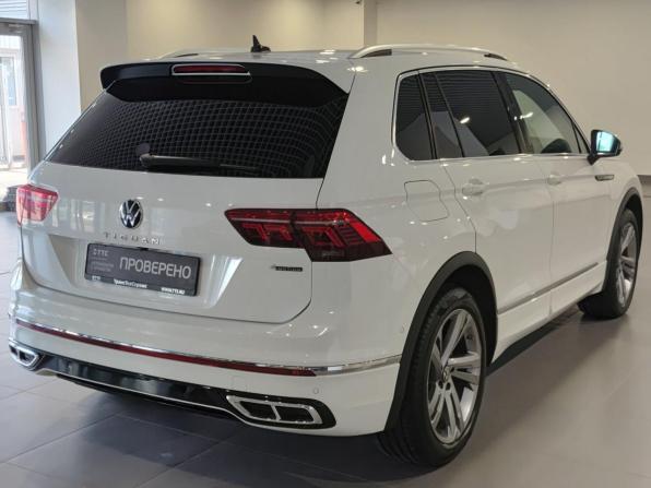 Volkswagen Tiguan II Рестайлинг с пробегом 2021 года, цена 3 999 000 рублей, 56090 км, внедорожник, Автокод Объявления