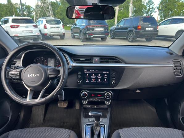 Kia Rio IV Рестайлинг с пробегом 2021 года, цена 1 775 000 рублей, 74110 км, хэтчбек, Автокод Объявления