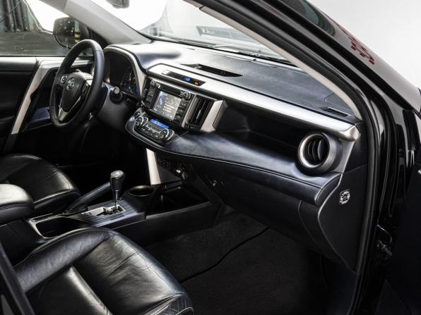 Toyota RAV4 IV (XA40) с пробегом 2013 года, цена 1 870 000 рублей, 200513 км, внедорожник, Автокод Объявления
