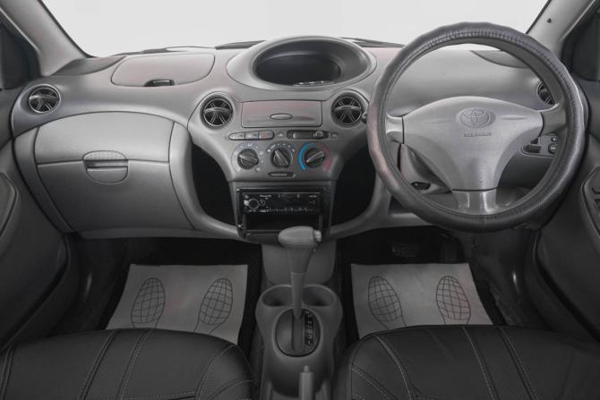 Toyota Vitz I (P10) с пробегом 2000 года, цена 329 000 рублей, 299999 км, хэтчбек, Автокод Объявления