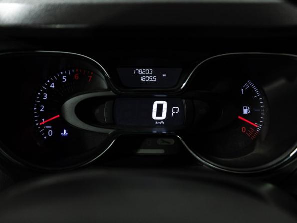 Renault Kaptur I с пробегом 2018 года, цена 1 159 585 рублей, 178202 км, внедорожник, Автокод Объявления