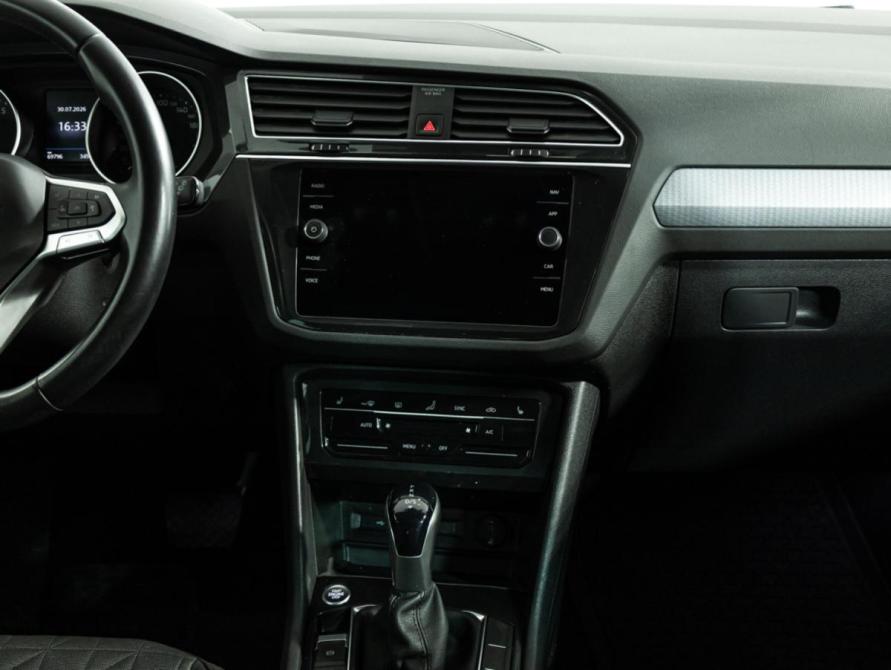 Volkswagen Tiguan II Рестайлинг Санкт-Петербург  - изображение 15