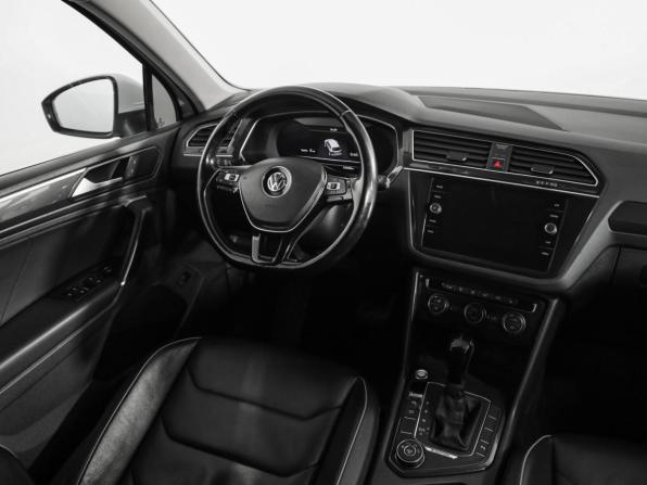 Volkswagen Tiguan II с пробегом 2018 года, цена 2 149 000 рублей, 224658 км, внедорожник, Автокод Объявления
