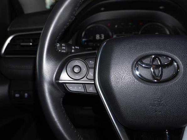 Toyota Camry VIII (XV70) Рестайлинг с пробегом 2024 года, цена 3 900 000 рублей, 36950 км, седан, Автокод Объявления