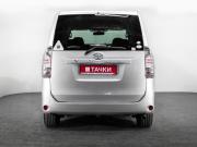 Toyota Voxy II (R70) Иркутск  - изображение 23