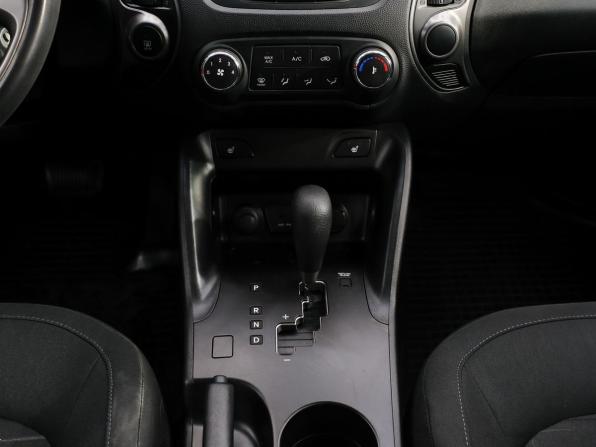 Hyundai ix35 I Рестайлинг с пробегом 2014 года, цена 1 445 000 рублей, 112631 км, внедорожник, Автокод Объявления