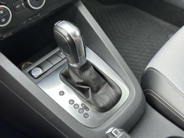 Volkswagen Jetta VI с пробегом 2013 года, цена 1 050 000 рублей, 119047 км, седан, Автокод Объявления