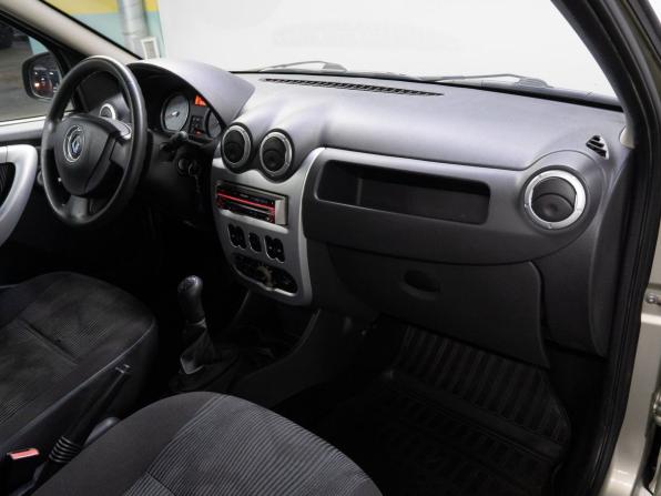 Renault Logan I Рестайлинг с пробегом 2011 года, цена 370 000 рублей, 331040 км, седан, Автокод Объявления