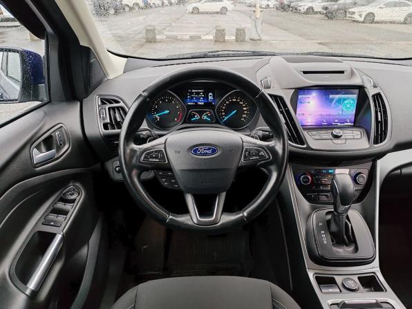 Ford Kuga II Рестайлинг с пробегом 2017 года, цена 1 539 000 рублей, 169000 км, внедорожник, Автокод Объявления