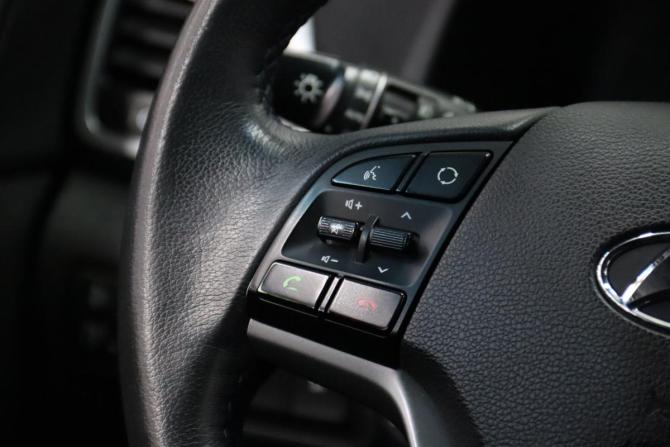 Hyundai Tucson III с пробегом 2018 года, цена 2 295 950 рублей, 54496 км, внедорожник, Автокод Объявления