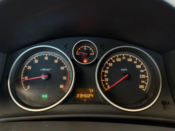 Opel Astra H Рестайлинг с пробегом 2014 года, цена 500 000 рублей, 234023 км, седан, Автокод Объявления