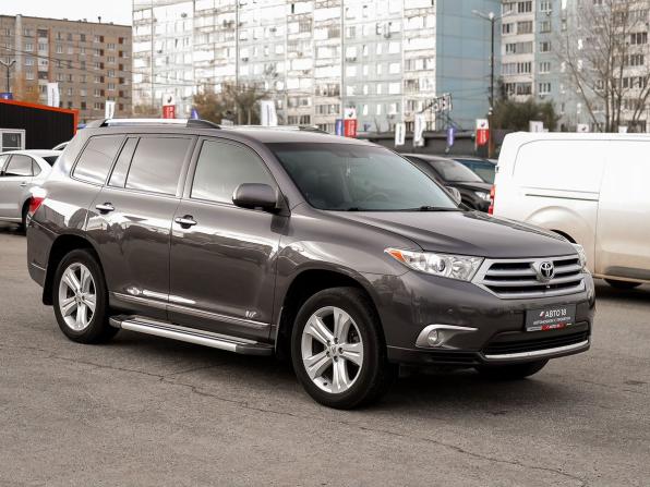 Toyota Highlander II (XU40) Рестайлинг с пробегом 2012 года, цена 1 899 000 рублей, 227230 км, внедорожник, Автокод Объявления