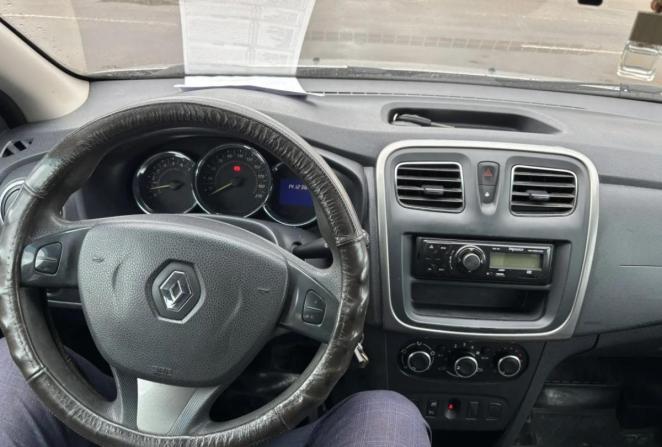 Renault Sandero II с пробегом 2017 года, цена 575 000 рублей, 141236 км, хэтчбек, Автокод Объявления