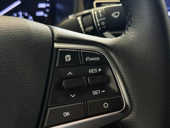 Hyundai Solaris II Рестайлинг с пробегом 2022 года, цена 1 375 000 рублей, 140186 км, седан, Автокод Объявления