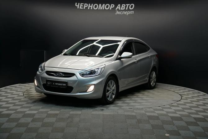 Hyundai Solaris I с пробегом 2013 года, цена 1 090 000 рублей, 78000 км, седан, Автокод Объявления