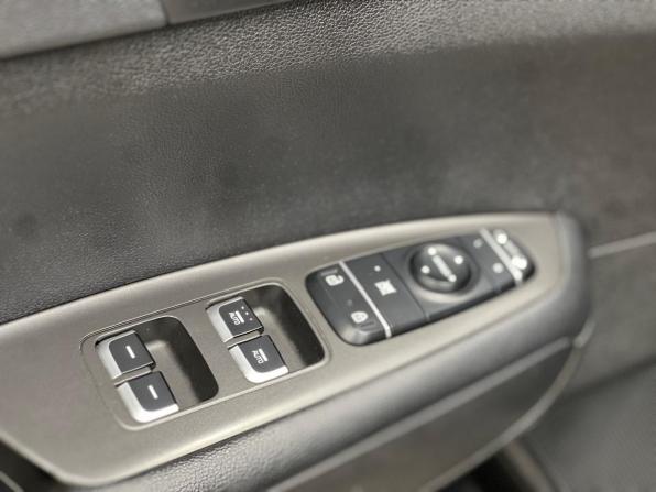 Kia Optima IV с пробегом 2018 года, цена 1 785 000 рублей, 110000 км, седан, Автокод Объявления