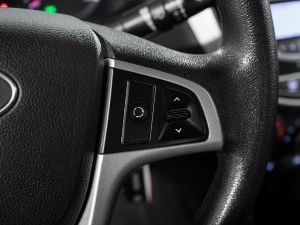 Hyundai Solaris I с пробегом 2012 года, цена 750 000 рублей, 165504 км, седан, Автокод Объявления