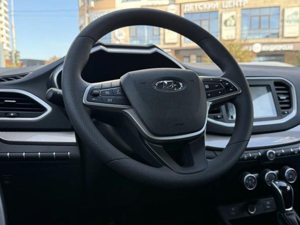 Новый Lada (ВАЗ) Vesta I Рестайлинг (NG) 2026 года, цена 1 735 000 рублей, седан, Автокод Объявления