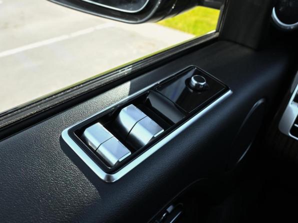 Land Rover Range Rover IV Рестайлинг с пробегом 2018 года, цена 7 199 000 рублей, 122167 км, внедорожник, Автокод Объявления