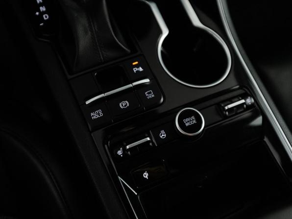 Kia K5 III с пробегом 2021 года, цена 2 400 000 рублей, 110803 км, седан, Автокод Объявления