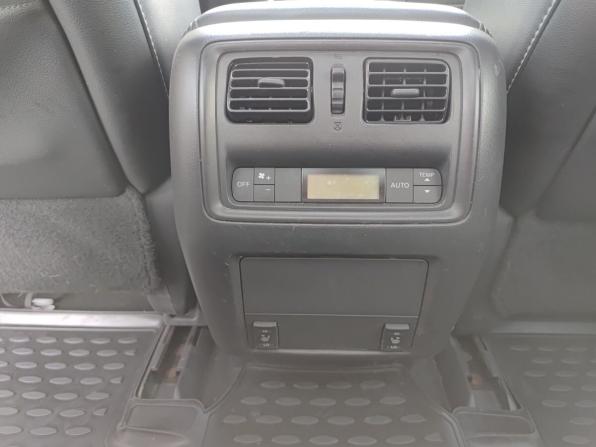 Nissan Pathfinder IV с пробегом 2016 года, цена 1 650 000 рублей, 139800 км, внедорожник, Автокод Объявления