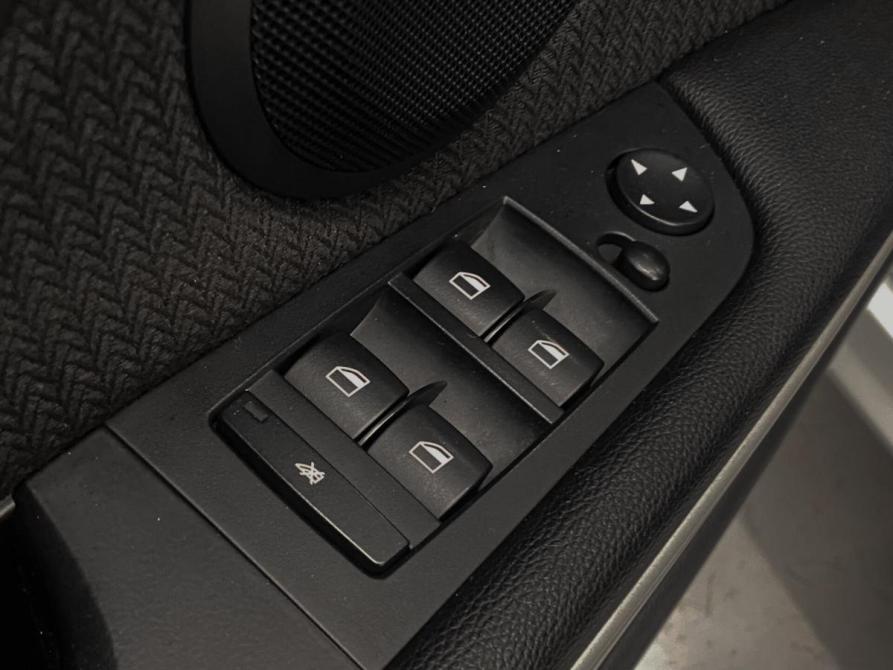 BMW 3 серии V (E90/E91/E92/E93) Рестайлинг Красноярск  - изображение 13