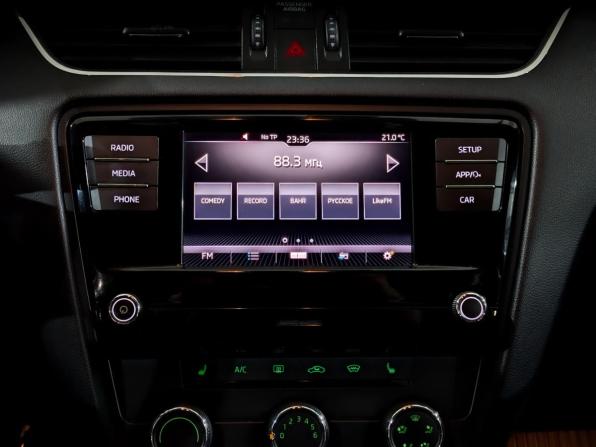 Skoda Octavia III (A7) Рестайлинг с пробегом 2019 года, цена 1 125 000 рублей, 171353 км, лифтбек, Автокод Объявления