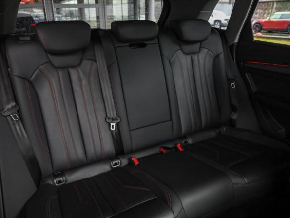 Audi Q5 II (FY) Рестайлинг с пробегом 2021 года, цена 4 549 000 рублей, 48829 км, внедорожник, Автокод Объявления