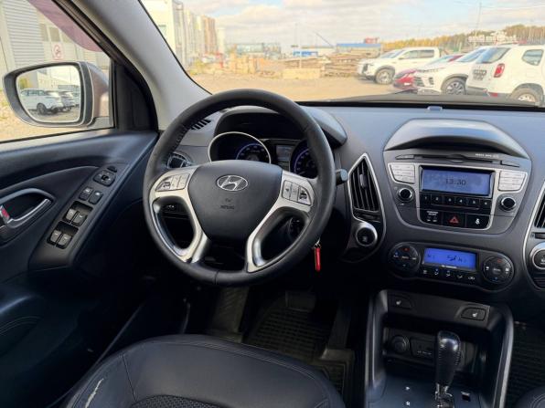 Hyundai ix35 I с пробегом 2011 года, цена 995 000 рублей, 220000 км, внедорожник, Автокод Объявления