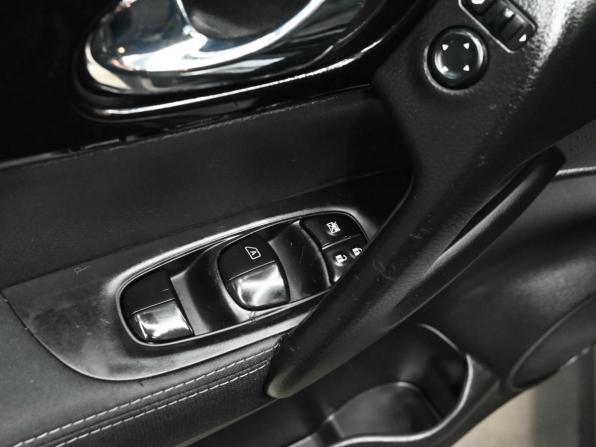 Nissan Qashqai II с пробегом 2014 года, цена 1 700 000 рублей, 102227 км, внедорожник, Автокод Объявления
