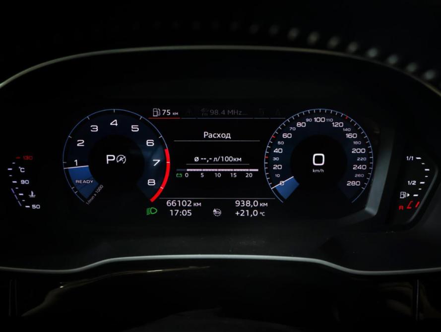 Audi Q3 II (F3) Москва  - изображение 16