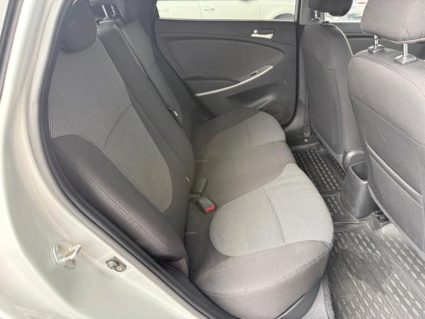 Hyundai Solaris I с пробегом 2013 года, цена 819 000 рублей, 115657 км, седан, Автокод Объявления