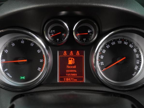 Opel Mokka I с пробегом 2014 года, цена 1 199 000 рублей, 118471 км, внедорожник, Автокод Объявления
