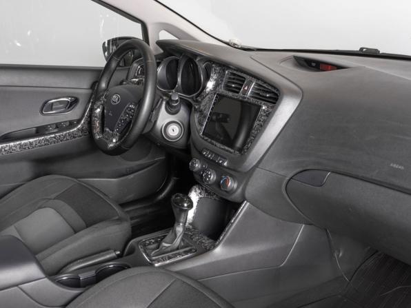 Kia Ceed II с пробегом 2013 года, цена 999 965 рублей, 216298 км, универсал, Автокод Объявления