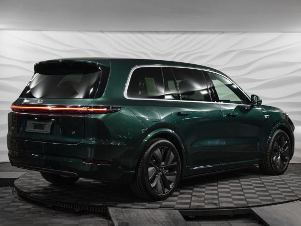 Новый Li Auto (Lixiang) L9 I Рестайлинг 2025 года, цена 11 890 000 рублей, внедорожник, Автокод Объявления