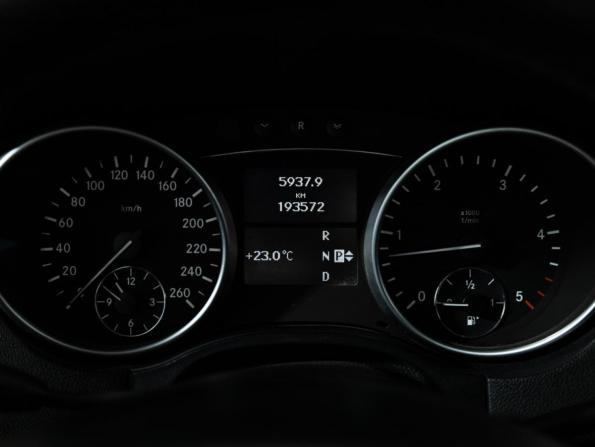 Mercedes-Benz M-Класс II (W164) Рестайлинг с пробегом 2009 года, цена 1 489 585 рублей, 193571 км, внедорожник, Автокод Объявления