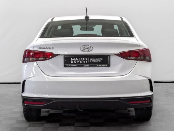 Hyundai Solaris II Рестайлинг с пробегом 2022 года, цена 1 560 000 рублей, 82468 км, седан, Автокод Объявления