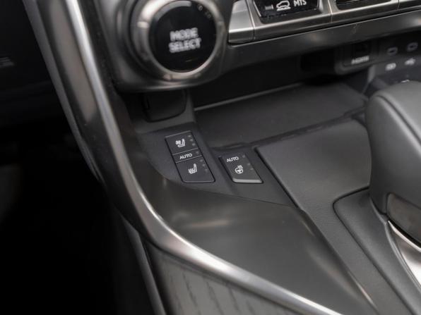 Lexus LX IV с пробегом 2025 года, цена 17 300 000 рублей, 19 км, внедорожник, Автокод Объявления